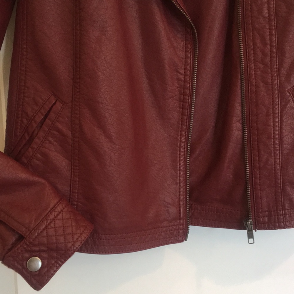 Forever21 Maroon Leather Jacket - image 6